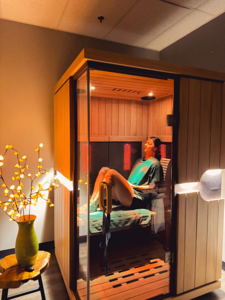 Red light IR sauna